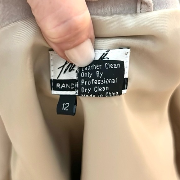 VTG Randolph Duke,The Look, Soft-Tan Suede Jacket, Floral Embroidery, Size 12 - Picture 10 of 15